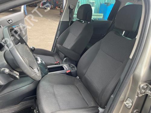 Used Seats set Seats set 38530134 38530134