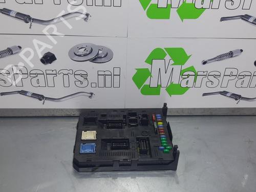 Used Fuse box Fuse box 36919099 36919099