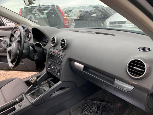 glove-box-audi-a3-8p1-2003-2004-2005-2006-2007-2008-2009-2010-2011-2012-2013-36931583 main image
