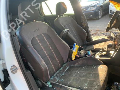 Used Rear right seatbelt Rear right seatbelt 36930974 36930974