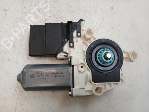 Used Electronic module Electronic module VW GOLF VII (5G1, BQ1, BE1, BE2) 1.2 TSI (105 hp) 39943584 39943584