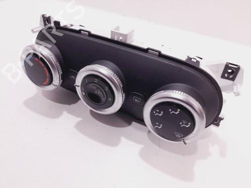 climate-control-fiat-500l-351_-352_-2012-36920918 main image