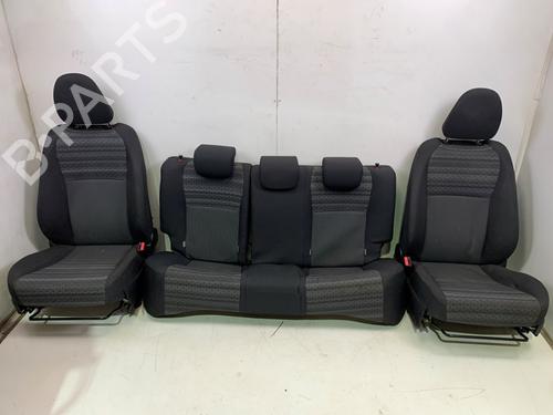 Used Seats set Seats set 36929425 36929425