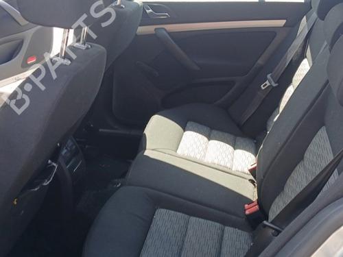 Used Rear right seatbelt Rear right seatbelt 37169821 37169821