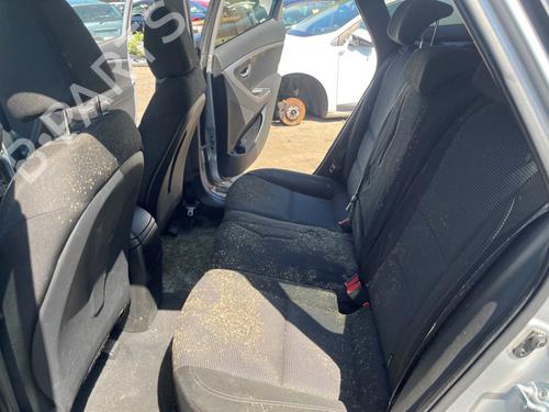 rear-right-seatbelt-hyundai-i30-estate-gd-2012-36933471 main image