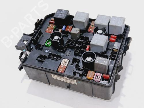 Used Fuse box Fuse box 36921060 36921060