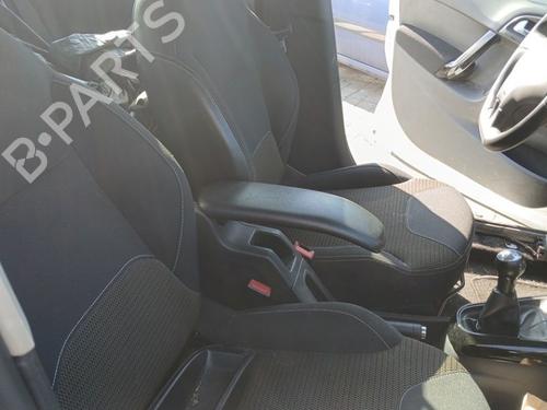 rear-right-seatbelt-citroen-c3-ii-sc_-2009-36932356 main image