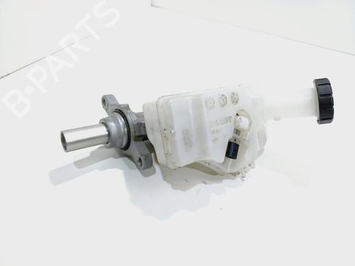 bomba-dos-travoes-renault-clio-v-b7_-2019-36920376 main image