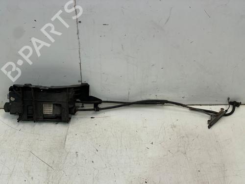 Parkbremsarm/handtak Parkbremsarm/handtak RENAULT SCÉNIC II (JM0/1_) 1.6 (JM0C, JM0J, JM1B) (113 hp) 36930749 36930749