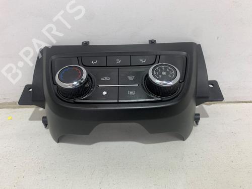climate-control-opel-zafira-tourer-c-p12-2011-36924559 main image