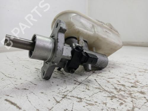 Brake master cylinder VW TRANSPORTER T5 Van (7HA, 7HH, 7EA, 7EH) 2.0 TDI | BP36929671M77  - Image 7