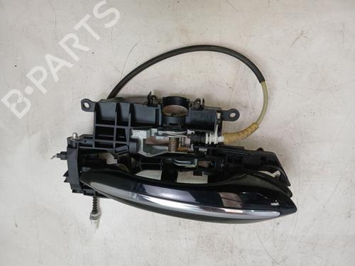 Used Front right exterior door handle Front right exterior door handle 39140421 39140421