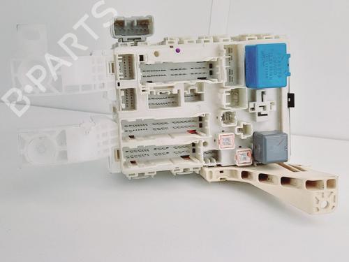 Used Fuse box Fuse box 36919696 36919696