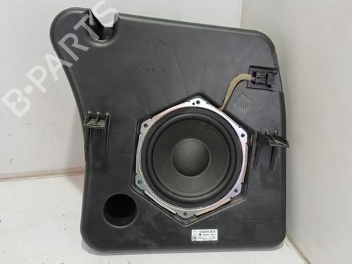 electronic-module-tesla-model-s-5yjs-2012-36925418 main image