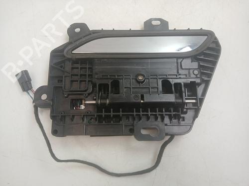 Used Front left exterior door handle Front left exterior door handle 39548810 39548810