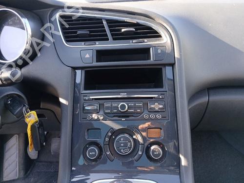 Used Climate control Climate control PEUGEOT 5008 (0U_, 0E_) 1.6 16V (156 hp) 39742322 39742322