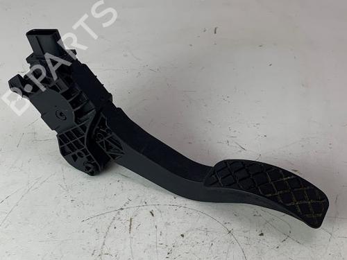 Used Pedal Pedal 36925816 36925816