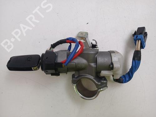 Used Switch Switch HYUNDAI i30 Estate (FD) 1.6 (126 hp) 39885536 39885536