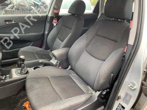 front-left-seatbelt-hyundai-i30-estate-fd-2007-2008-2009-2010-2011-2012-36931331 main image
