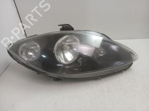 Used Right headlight Right headlight SEAT LEON (1P1) 1.2 TSI (105 hp) 39963417 39963417
