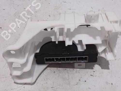 control-unit-toyota-auris-estate-_e18_-2013-2014-2015-2016-2017-2018-36925213 main image