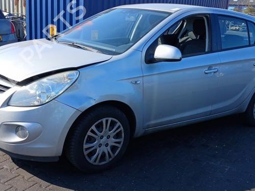 fuel-flap-hyundai-i20-i-pb-pbt-2008-2009-2010-2011-2012-2013-2014-2015-36923676 main image