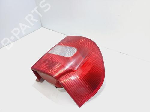 left-taillight-skoda-yeti-5l-2009-2010-2011-2012-2013-2014-2015-2016-2017-36920559 main image