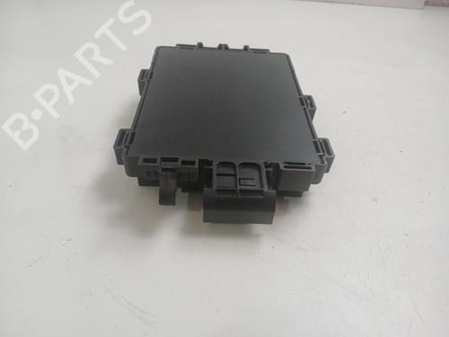 Fuse box TESLA MODEL S (5YJS) 90D AWD | BP39494668E1 - Image 4