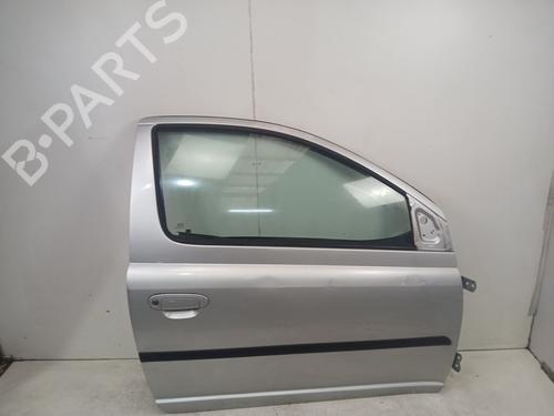 Used Right front door Right front door TOYOTA YARIS (_P1_) 1.0 (SCP10_, SCP10R) (68 hp) 39963477 39963477