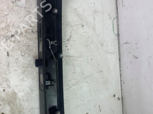 tailgate-handle-lynk-co-01-2017-36927425 main image