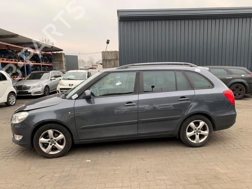 rubber-door-seal-skoda-fabia-ii-combi-545-2007-2008-2009-2010-2011-2012-2013-2014-36930850 main image