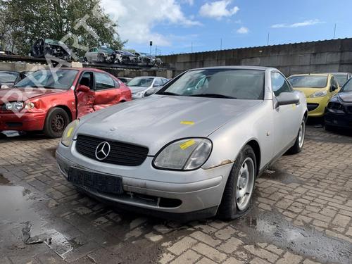 Rudehejsemekanisme Højre bagtil Rudehejsemekanisme Højre bagtil MERCEDES-BENZ SLK (R170) 200 (170.435) (136 hp) 36927441 36927441