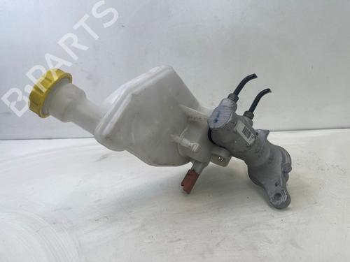 Brake master cylinder CITROËN C4 CACTUS 1.2 VTi 82 | BP39098223M77 - Image 3