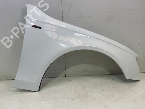 Used Right front fenders Right front fenders 37516549 37516549