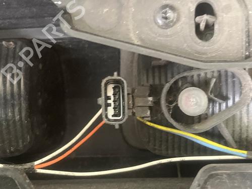 Left taillight RENAULT TRAFIC III Van (FG_) 1.6 dCi 125 (FGMH) | BP38013317C34 - Image 4