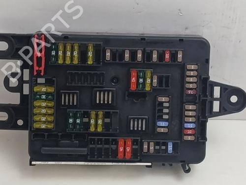 fuse-box-bmw-1-f20-2011-2012-2013-2014-2015-2016-2017-2018-2019-36932535 main image
