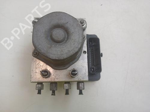 ABS pump TESLA MODEL S (5YJS) 90D AWD | BP39494629M43 - Image 2