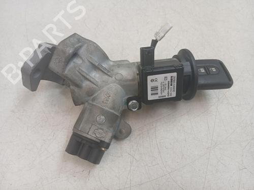 Used Switch Switch NISSAN MICRA III (K12) 1.2 16V (65 hp) 40035458 40035458
