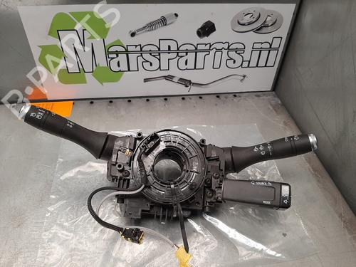 Steering column stalk RENAULT CLIO V (B7_) 1.0 TCe 100 (B7MT) | BP36918353I23 - Image 1
