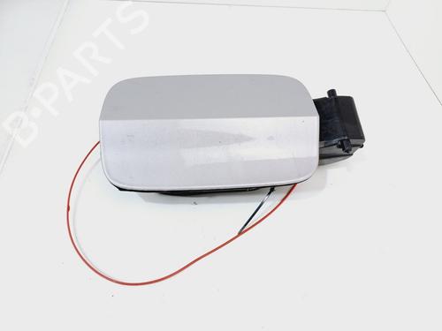 fuel-flap-audi-a3-limousine-8vs-8vm-2013-2014-2015-2016-2017-2018-2019-2020-2021-36919463 main image