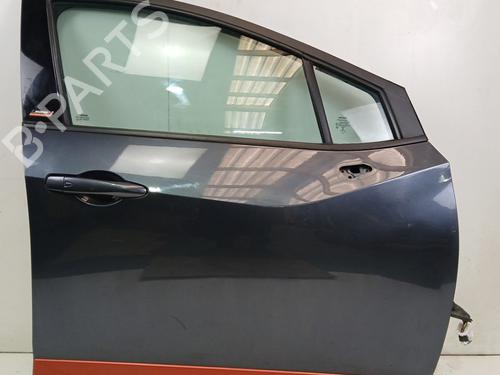 Used Right front door Right front door 37435809 37435809