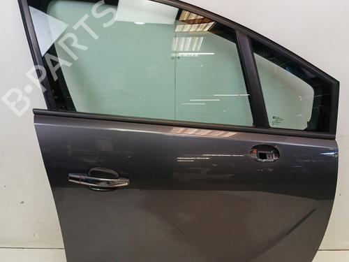 Used Right front door Right front door 37089097 37089097