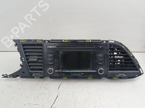Used Radio Radio 36919117 36919117