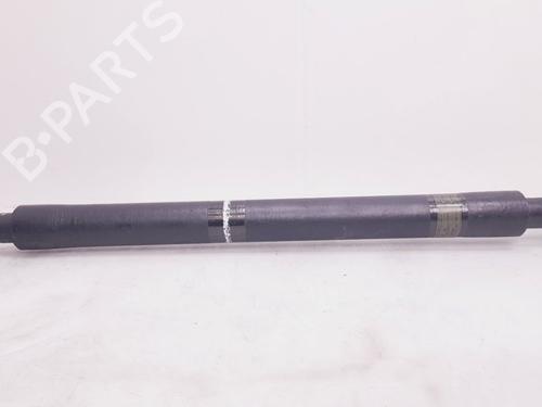 driveshaft-alfa-romeo-stelvio-949_-2016-36919947 main image
