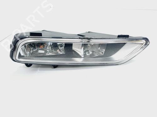 right-front-fog-light-vw-passat-b6-3c2-2005-2006-2007-2008-2009-2010-2011-36920407 main image