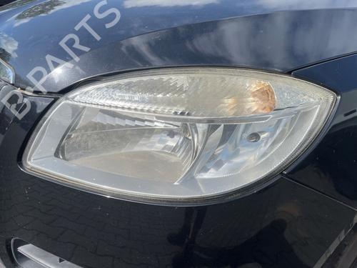 Left headlight SKODA FABIA II Combi (545) 1.4 | BP39525240C28 - Image 2