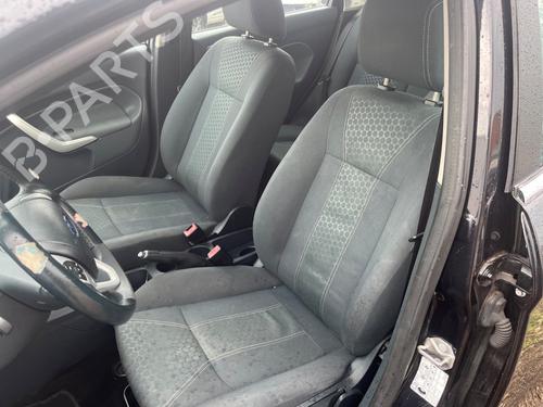 Used Seats set Seats set 38614618 38614618
