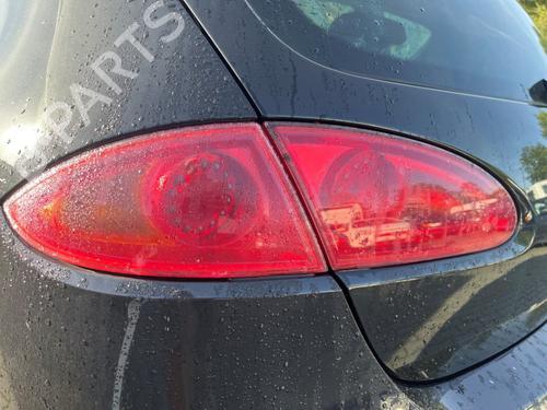Left taillight SEAT LEON (1P1) 1.6 | BP39494656C34 - Image 2