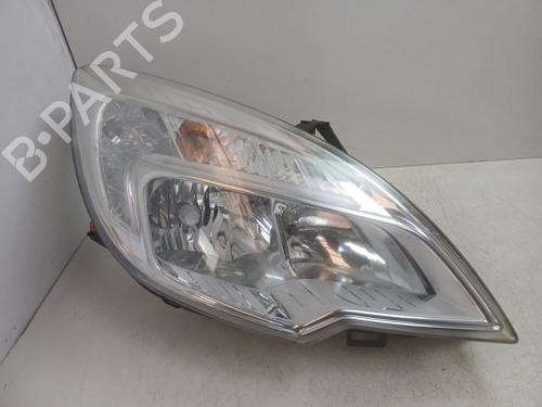Used Right headlight Right headlight OPEL MERIVA B MPV (S10) 1.4 (75) (120 hp) 40530557 40530557