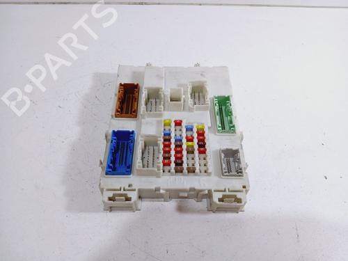 Fuse box VOLVO V40 Hatchback (525) D2 | BP36921627E1 - Image 2